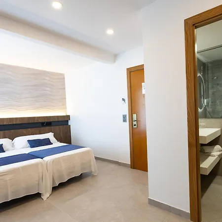 Hotel Internacional Calella Exterior photo